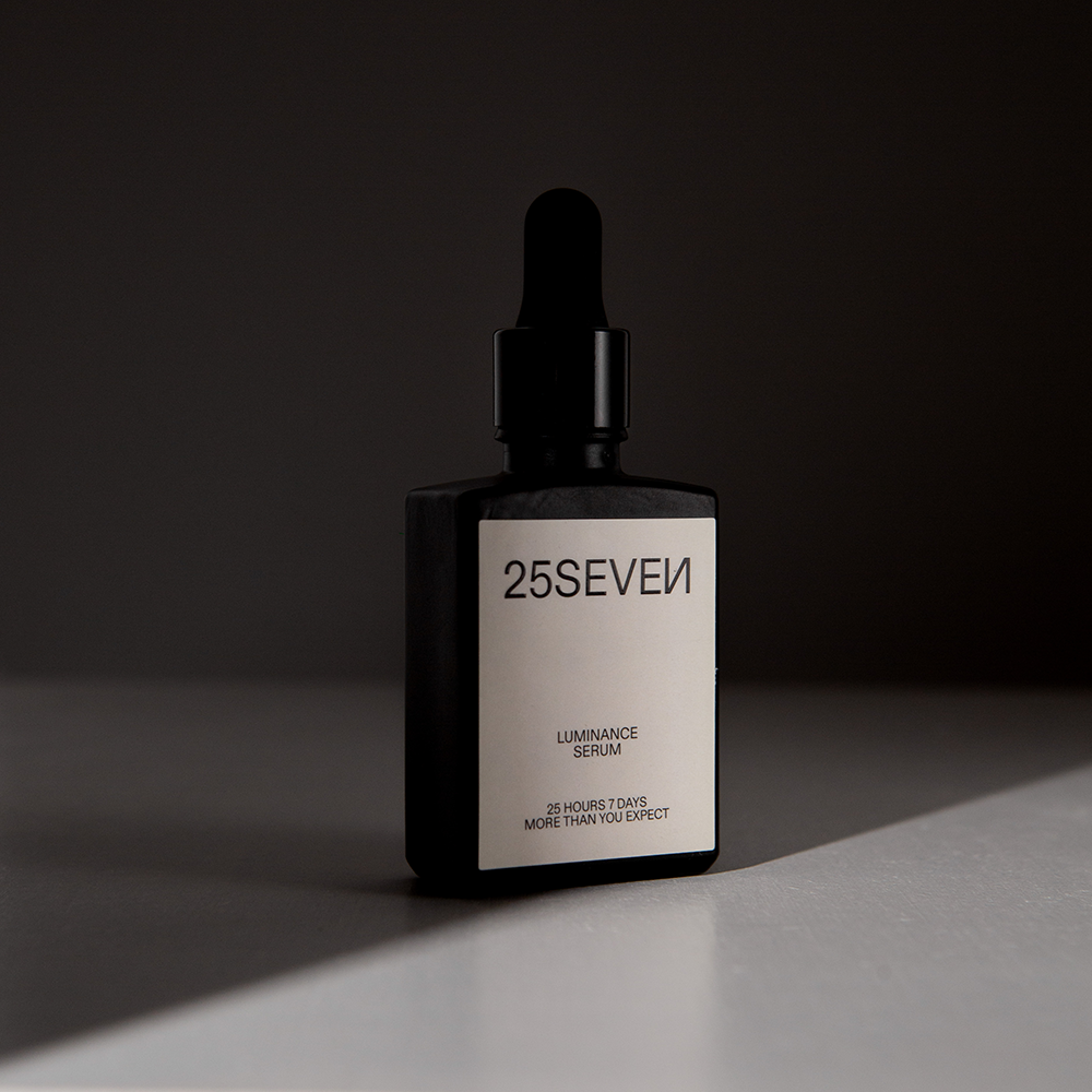 25SEVEN Luminance Serum